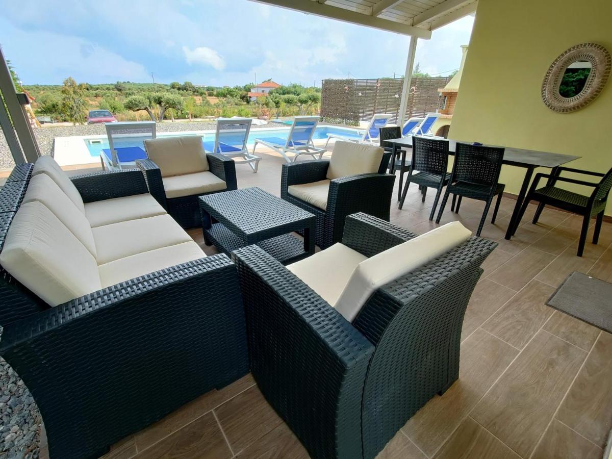 Iridia Resort Villas Foiníki Exterior foto
